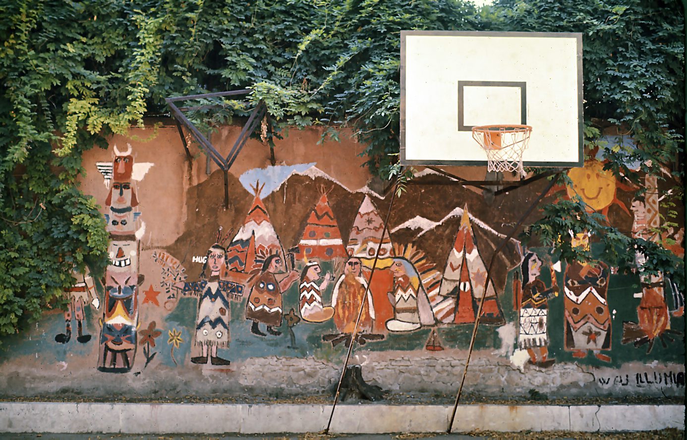 Murale con accampamento indiano