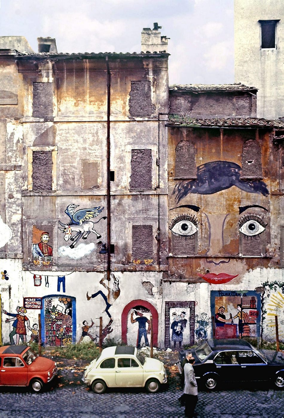 Murali a Tor di Nona