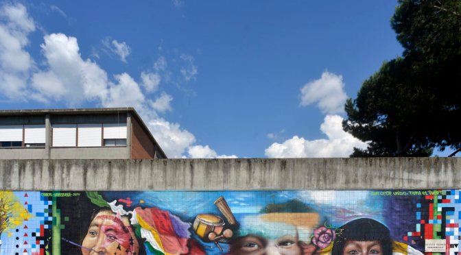 Il murale ' Rivoluzione bolivariana