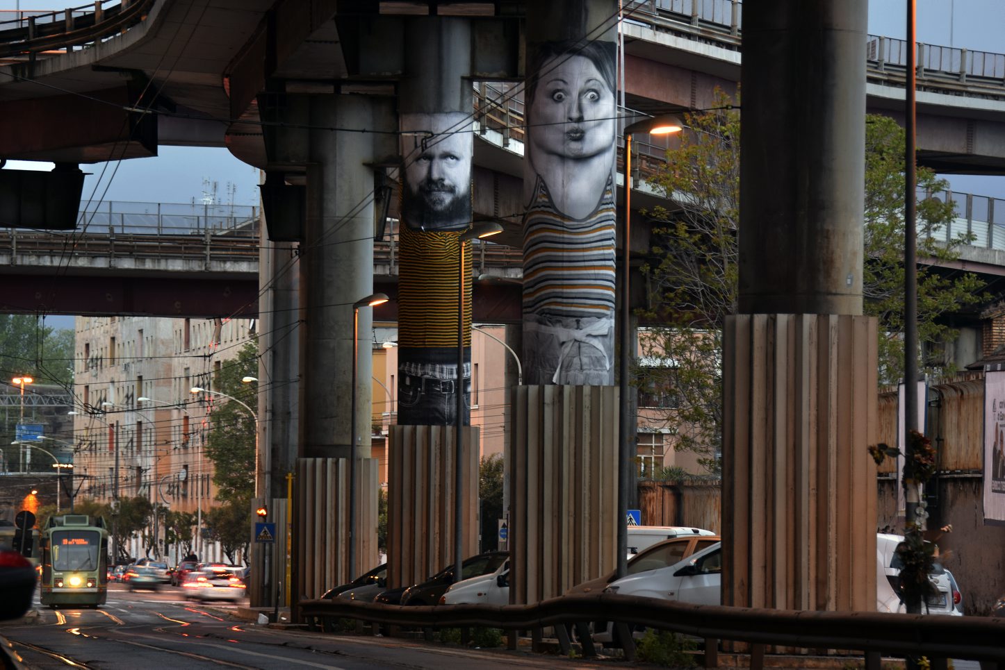 Murali sulla sopraelevata